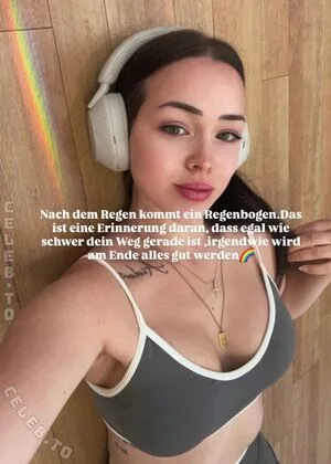 Lara Stxx OnlyFans Leaked Free Thumbnail Picture - #mx8tIm8Mts