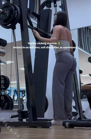 Lara Stxx OnlyFans Leaked Free Thumbnail Picture - #qoZZ9lZBg6