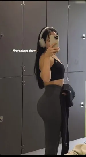 Lara Stxx OnlyFans Leaked Free Thumbnail Picture - #yKVOs38uc6