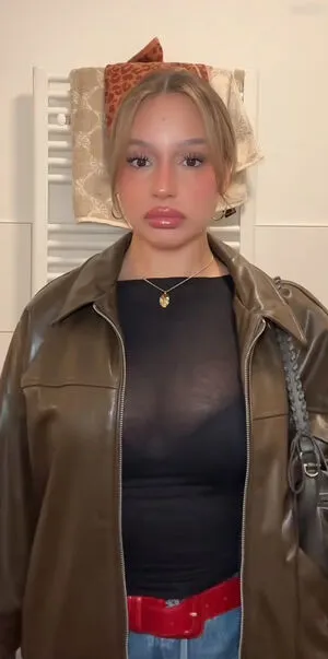 Lara Tepper OnlyFans Leaked Free Thumbnail Picture - #XAPiai53LS