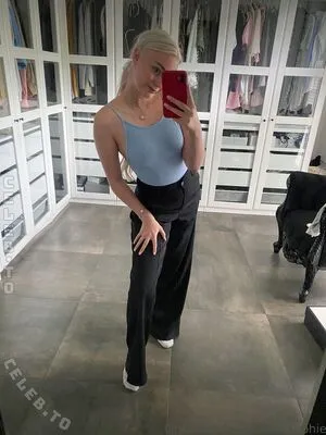 Laraa Sophie OnlyFans Leaked Free Thumbnail Picture - #WN3iIKuZWj