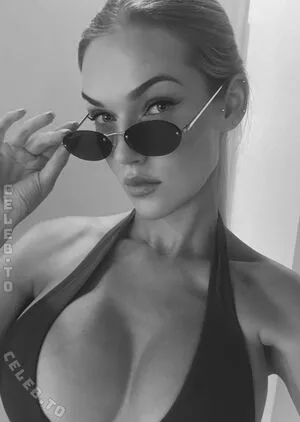 Laraa08 OnlyFans Leaked Free Thumbnail Picture - #Iq3Fgb5jaK