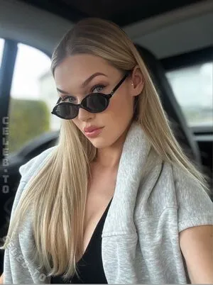 Laraa08 OnlyFans Leaked Free Thumbnail Picture - #LwlcrT1Wps