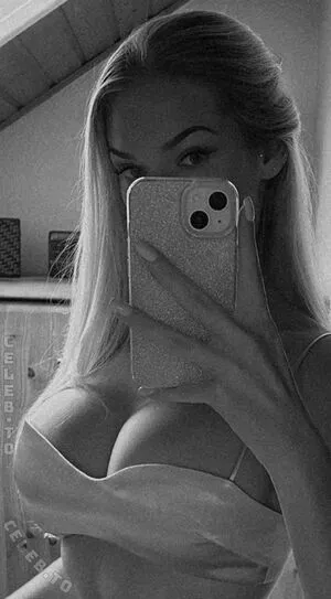 Laraa08 OnlyFans Leaked Free Thumbnail Picture - #jKbm7O37Kl