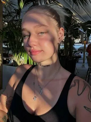 Laracassie OnlyFans Leaked Free Thumbnail Picture - #2fZDUsyt9l