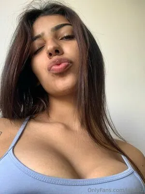 Larafitz OnlyFans Leaked Free Thumbnail Picture - #zAipL4jWyv