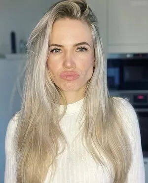 Larah Sievertsen OnlyFans Leaked Free Thumbnail Picture - #pqiyZ9HkMG