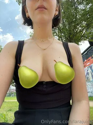 Larajuice OnlyFans Leaked Free Thumbnail Picture - #45G7za826r