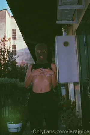 Larajuice OnlyFans Leaked Free Thumbnail Picture - #86eNAbkJSE