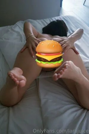Larajuice OnlyFans Leaked Free Thumbnail Picture - #knC72Wx2xN