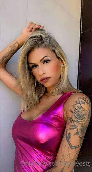 Laralvests OnlyFans Leaked Free Thumbnail Picture - #SJ8Tli0JIV