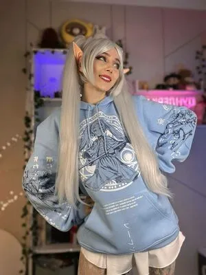 Larapechika OnlyFans Leaked Free Thumbnail Picture - #4yOQctR6ei