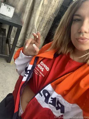 Lararoxyrox OnlyFans Leaked Free Thumbnail Picture - #F5a49Vx6Ew