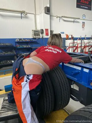 Lararoxyrox OnlyFans Leaked Free Thumbnail Picture - #SlpQt4AFHb