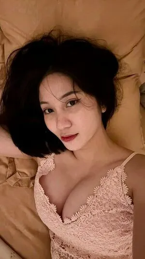 Laras Kinanda Putri OnlyFans Leaked Free Thumbnail Picture - #cv2PLngWNY