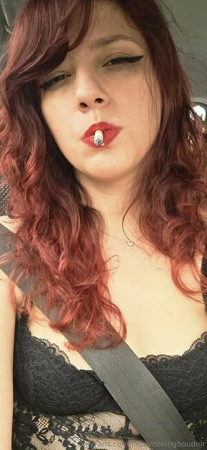 Larasmokingboudoir OnlyFans Leaked Free Thumbnail Picture - #02l3fuy9hP
