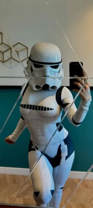 Larastormtrooper OnlyFans Leaked Free Thumbnail Picture - #78kFGMfItk