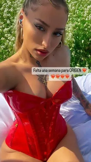 Larataylorbb OnlyFans Leaked Free Thumbnail Picture - #q1hFe7m01s