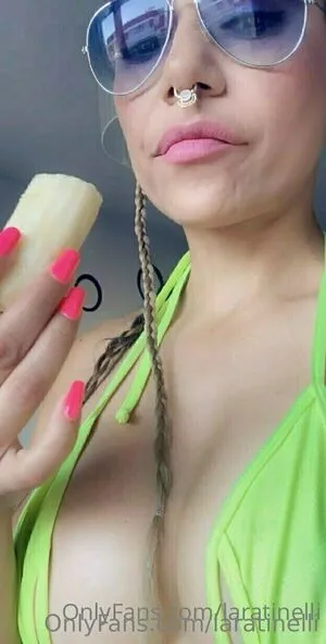 Laratinelli OnlyFans Leaked Free Thumbnail Picture - #x4x7Fj19ak