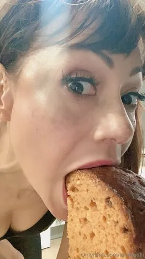 Laratinelli OnlyFans Leaked Free Thumbnail Picture - #zv5sggtcs7