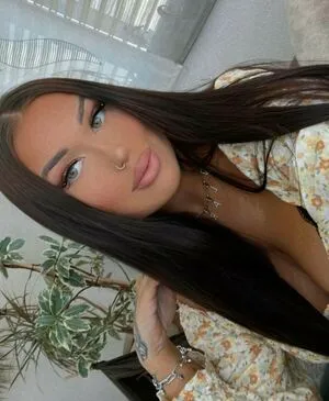 Laravoss OnlyFans Leaked Free Thumbnail Picture - #bn1OF4ar1l