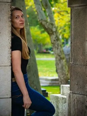 Larawintersxxx OnlyFans Leaked Free Thumbnail Picture - #CkINGr8CAG