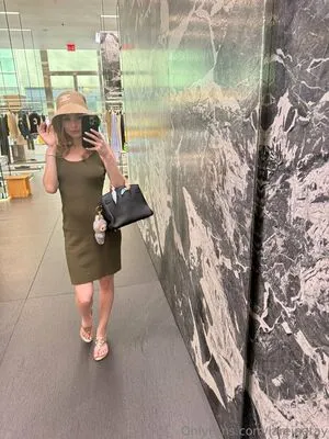 Lareinatay OnlyFans Leaked Free Thumbnail Picture - #ixaEva8Jp0