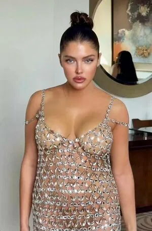 Lareini OnlyFans Leaked Free Thumbnail Picture - #0cYfD1N2u1