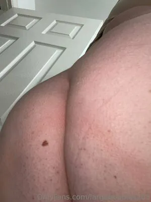 Largeboobies305 OnlyFans Leaked Free Thumbnail Picture - #S7I12hDO9y