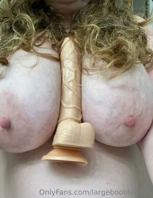 Largeboobies305 OnlyFans Leaked Free Thumbnail Picture - #dRKktufwjT