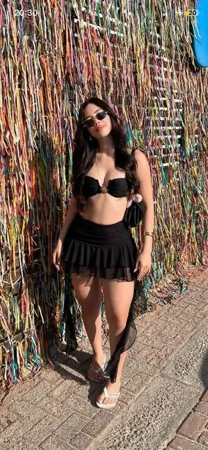 Larha Ribeiro OnlyFans Leaked Free Thumbnail Picture - #SFDPsF1cSu