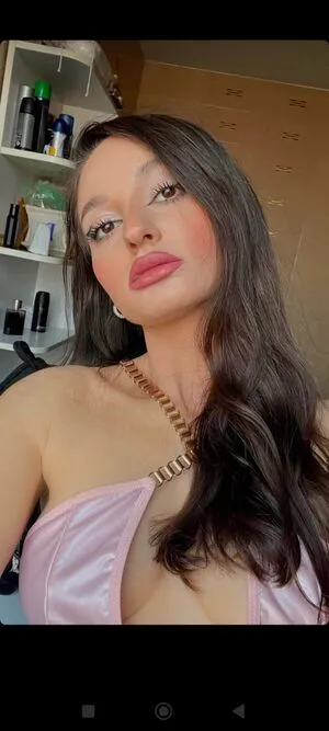 Larisa Mira Model OnlyFans Leaked Free Thumbnail Picture - #LoMutChhEc