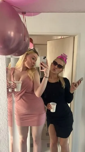 Larissa OnlyFans Leaked Free Thumbnail Picture - #4tFNYvvkBi