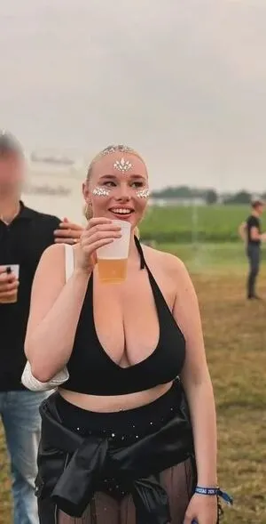 Larissa OnlyFans Leaked Free Thumbnail Picture - #GUs2BEW0WL