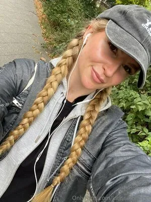 Larissa Becker OnlyFans Leaked Free Thumbnail Picture - #xU5NRg65mr