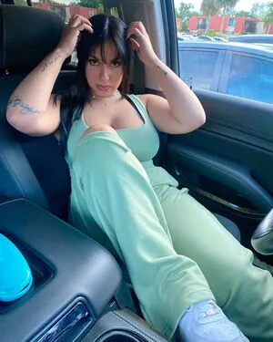Larissa Cambusano OnlyFans Leaked Free Thumbnail Picture - #5HfNaR4PsL