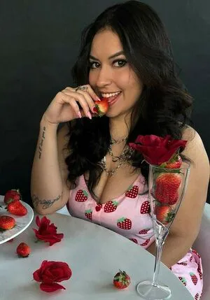 Larissa Cambusano OnlyFans Leaked Free Thumbnail Picture - #DwU0l3OAm4