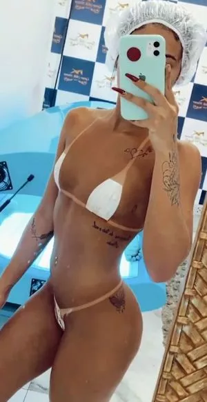 Larissa Chaves OnlyFans Leaked Free Thumbnail Picture - #M1zQ654vue