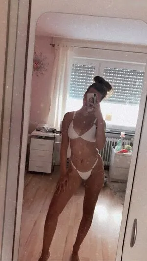 Larissa Hucker OnlyFans Leaked Free Thumbnail Picture - #GKdTK2IfAk