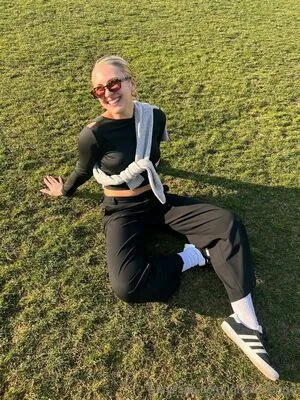 Larissa Lange OnlyFans Leaked Free Thumbnail Picture - #CD6BubZ2DH