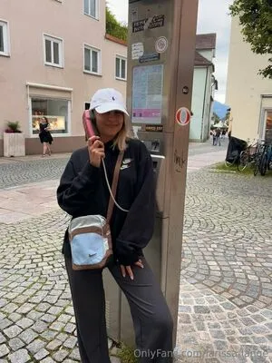 Larissa Lange OnlyFans Leaked Free Thumbnail Picture - #gdWhUwtvvj