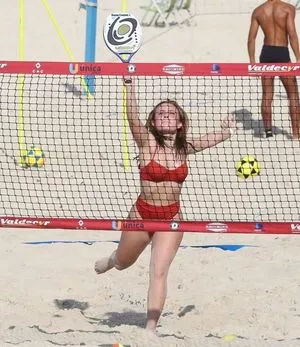 Larissa Manoela OnlyFans Leaked Free Thumbnail Picture - #1dL1ZZrncH