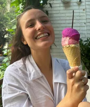 Larissa Manoela OnlyFans Leaked Free Thumbnail Picture - #2aLqWC1WyL