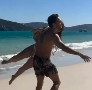 Larissa Manoela OnlyFans Leaked Free Thumbnail Picture - #8hfYFFmNwY