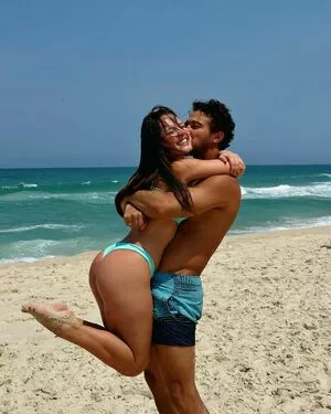 Larissa Manoela OnlyFans Leaked Free Thumbnail Picture - #G9egCZEs2y