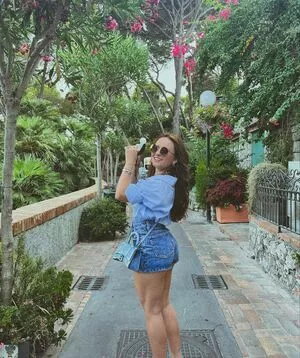 Larissa Manoela OnlyFans Leaked Free Thumbnail Picture - #IdMgscgeMq