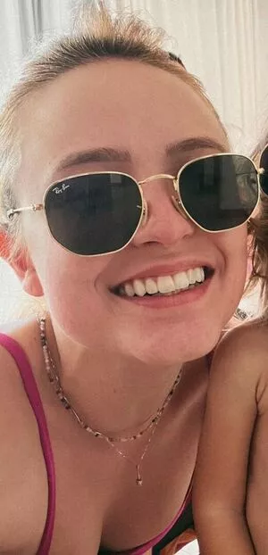 Larissa Manoela OnlyFans Leaked Free Thumbnail Picture - #JeQO5w3duK