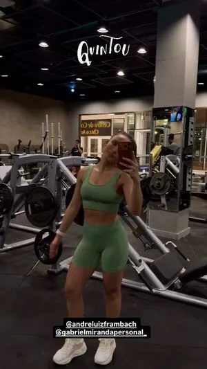 Larissa Manoela OnlyFans Leaked Free Thumbnail Picture - #SYefi1O37s