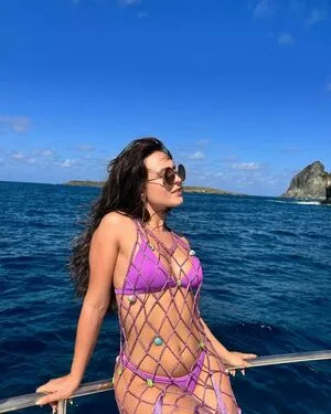 Larissa Manoela OnlyFans Leaked Free Thumbnail Picture - #UAAzu8OYAJ