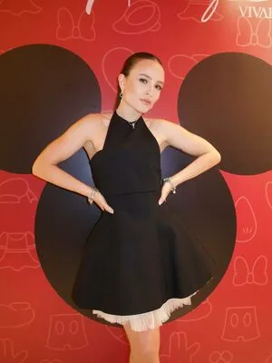 Larissa Manoela OnlyFans Leaked Free Thumbnail Picture - #UP08REmwVd